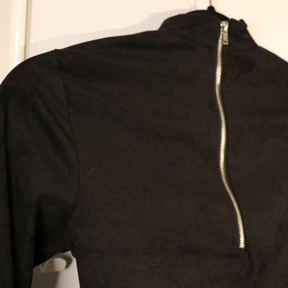 Black Mock Neck Dress (Formal/Party) - Picture 4 of 5